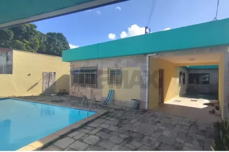 Casa com 3 Quartos para alugar, 360m² no Bairro Novo, Olinda