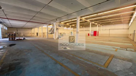 Galpão/Depósito/Armazém para alugar, 3600m² no Piraporinha, Diadema