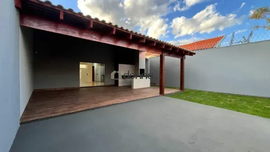 Casa com 3 Quartos à venda, 141m² no Parque das Laranjeiras, Uberaba