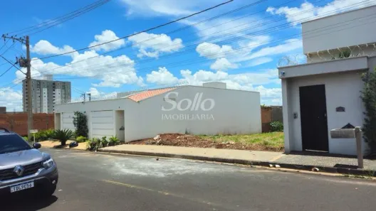 Lote/Terreno à venda, 250m² no Laranjeiras, Uberlândia