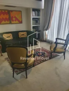 Casa com 5 Quartos à venda, 1350m² no Jardim Leonor, São Paulo