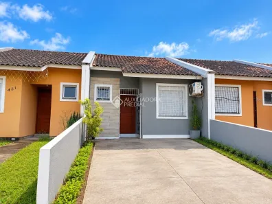 Casa com 2 Quartos à venda, 45m² no Restinga, Porto Alegre