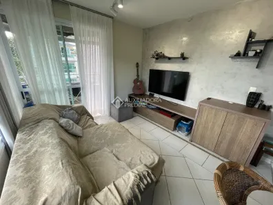 Apartamento com 2 Quartos à venda, 75m² no Jurerê, Florianópolis