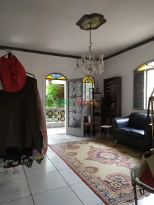 Casa com 3 Quartos à venda, 396m² no Sagrada Família, Belo Horizonte