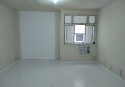 Sala Comercial para venda ou aluguel, 55m² no Centro, Niterói
