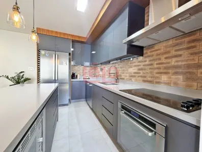 Apartamento com 3 Quartos à venda, 102m² no Zona 03, Maringá
