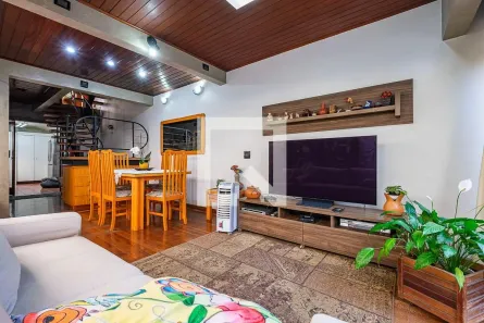 Casa com 3 Quartos à venda, 180m² no Sumarezinho, São Paulo