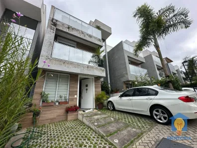 Casa de Condomínio com 4 Quartos à venda, 169m² no Granja Viana, Cotia