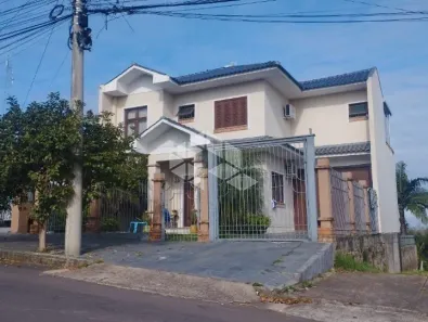 Casa com 3 Quartos à venda, 190m² no Santo Antônio, Santa Cruz do Sul