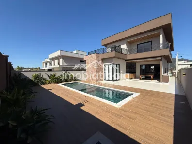 Casa com 4 Quartos à venda, 255m² no Vila Santista, Atibaia