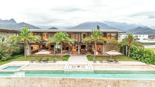 Casa de Condomínio com 8 Quartos à venda, 1288m² no Bracuí (Cunhambebe), Angra dos Reis