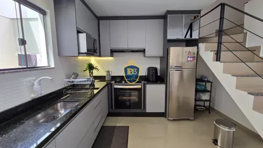 Sobrado com 3 Quartos à venda, 81m² no Jardim Carvalho, Ponta Grossa