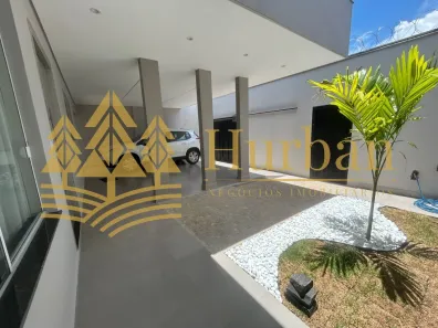 Casa com 3 Quartos para alugar, 160m² no Santa Rosa, Uberlândia