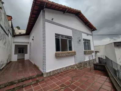 Casa de Condomínio com 4 Quartos para alugar, 103m² no São Mateus, Juiz de Fora