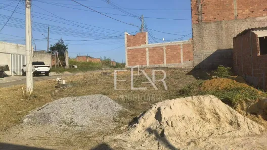 Lote/Terreno à venda, 180m² no Campo Grande, Rio de Janeiro