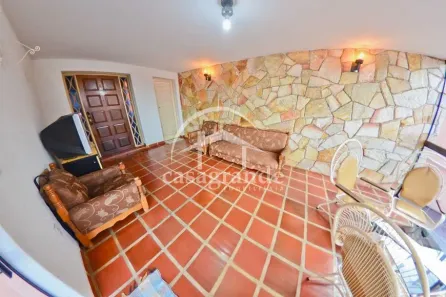 Casa com 5 Quartos à venda, 188m² no Saraiva, Uberlândia