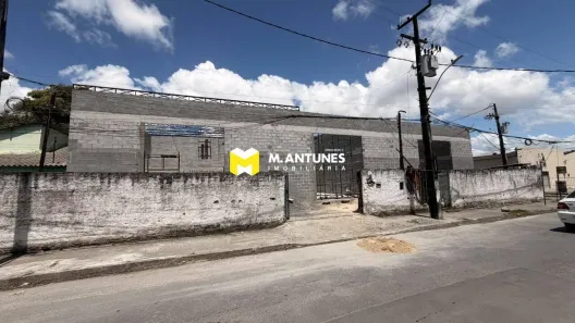 Galpão/Depósito/Armazém para alugar, 250m² no Ibura, Recife