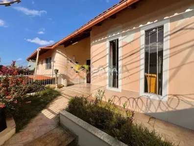 Casa com 3 Quartos à venda, 175m² no Maruípe, Vitória