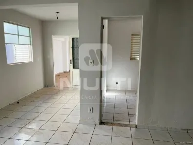 Casa com 3 Quartos à venda, 150m² no Santa Luzia, Uberlândia
