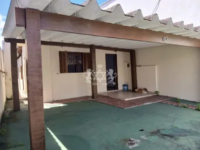 Casa com 4 Quartos à venda, 94m² no Centro, Caraguatatuba