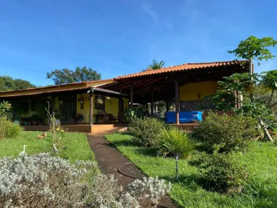 Fazenda/Sítio com 3 Quartos à venda, 435600m² no , Campo Limpo de Goiás