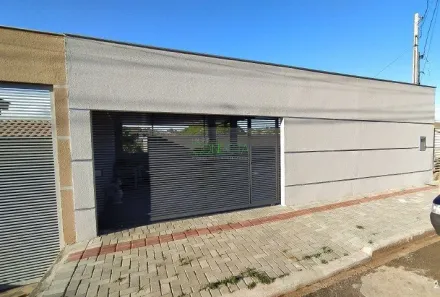 Casa com 3 Quartos à venda, 200m² no Conjunto Farid Libos, Londrina