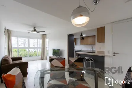 Apartamento com 2 Quartos à venda, 71m² no Camaquã, Porto Alegre
