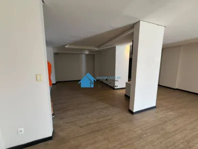 Galpão/Depósito/Armazém para alugar, 337m² no Duque de Caxias, Cuiabá