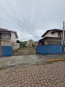 Lote/Terreno à venda, 233m² no Centro, Penha