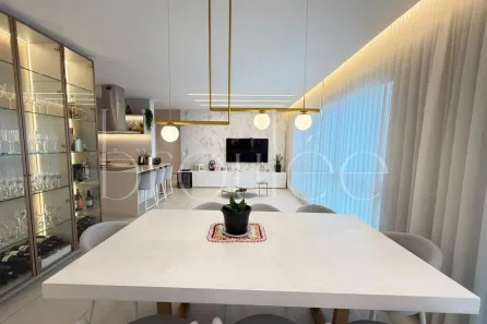 Apartamento com 4 Quartos para alugar, 144m² no Centro, Balneário Camboriú