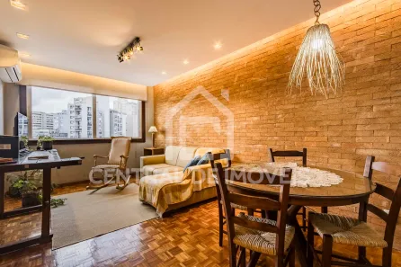 Apartamento com 2 Quartos à venda, 77m² no Centro Histórico, Porto Alegre