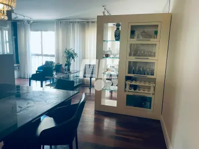 Apartamento com 3 Quartos à venda, 110m² no Indianópolis, São Paulo