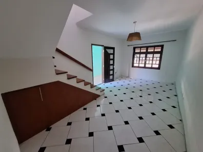 Casa com 3 Quartos para alugar, 110m² no Parque Industrial, São José dos Campos