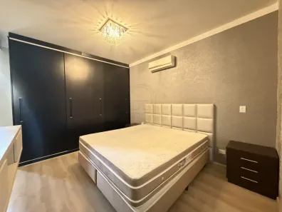Casa com 3 Quartos para alugar, 139m² no Jardim Aurora, Maringá