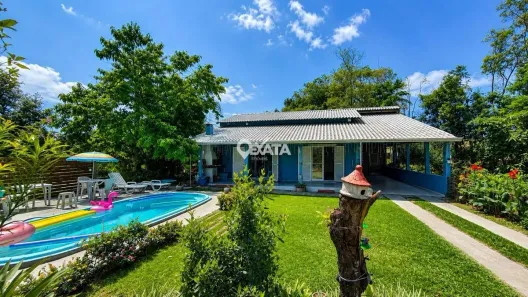 Casa com 3 Quartos à venda, 153m² no Centro, Itapoá
