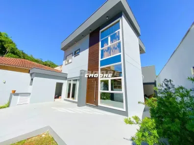 Casa com 3 Quartos à venda, 240m² no Progresso, Blumenau