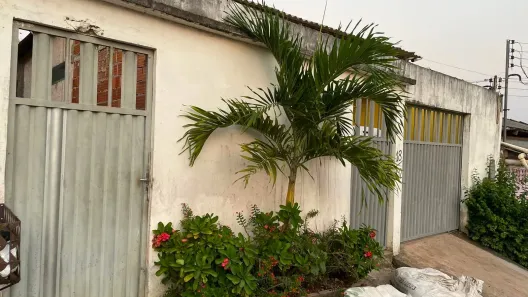 Casa com 3 Quartos à venda, 63m² no Centro, Presidente Figueiredo