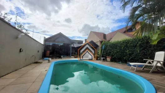 Casa com 3 Quartos à venda, 260m² no Sumaré, Alvorada