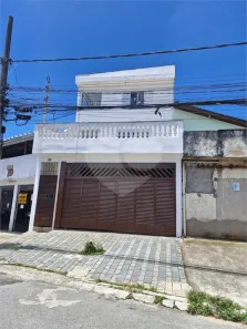 Sobrado com 3 Quartos à venda, 130m² no Jardim das Imbuias, São Paulo