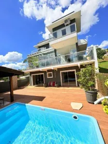 Casa de Condomínio com 3 Quartos à venda, 320m² no Bairro do Refúgio da Serra, Serra Negra