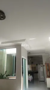 Casa com 3 Quartos à venda, 220m² no Laranjeiras, Uberlândia