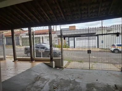 Casa com 3 Quartos para alugar, 80m² no Jardim Marambá, Bauru