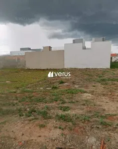 Lote/Terreno à venda, 250m² no Laranjeiras, Uberlândia