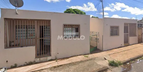 Casa com 2 Quartos à venda, 43m² no Santa Rosa, Uberlândia