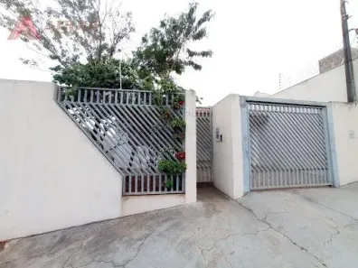 Casa com 3 Quartos para alugar, 130m² no Jardim Hikari, São Carlos