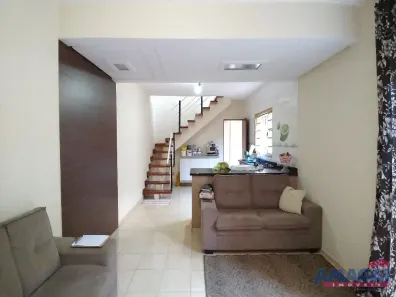 Sobrado com 3 Quartos à venda, 224m² no Loteamento Villa Branca, Jacareí