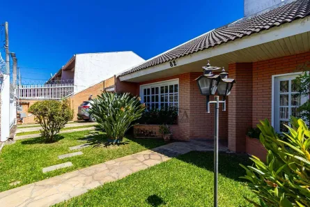 Casa com 4 Quartos à venda, 380m² no Tarumã, Curitiba