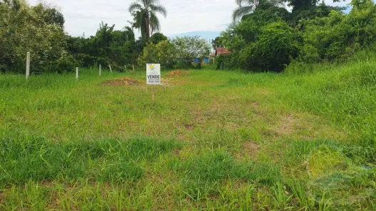 Lote/Terreno à venda, 348m² no Barra do Saí, Itapoá