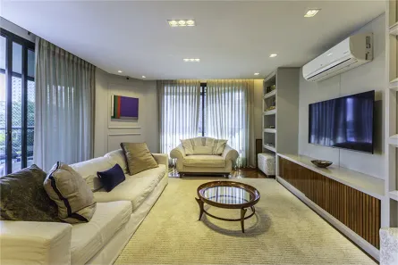 Apartamento com 4 Quartos para alugar, 220m² no Itaim Bibi, São Paulo