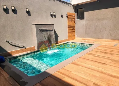 Casa com 3 Quartos à venda, 180m² no Grand Ville, Uberlândia